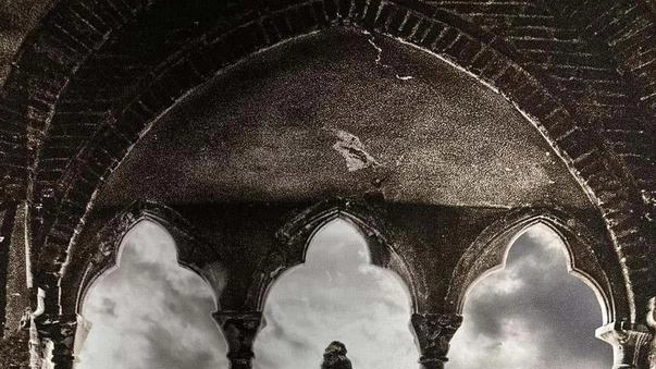Prosegue con successo al Real Collegio la mostra fotografica “Real Ghost“, interessante progetto del fotografo Luca Romano, del Gruppo Fotografico... Prosegue con successo al Real Collegio la mostra fotografica “Real Ghost“, interessante progetto del fotografo Luca Romano, del Gruppo Fotografico...