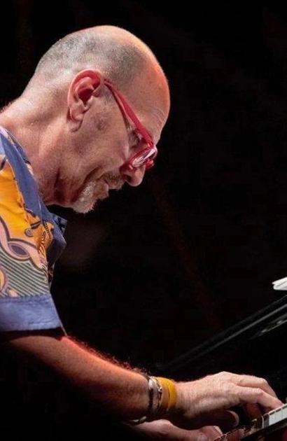 Due pianoforti, una sola anima. Il duo Moroni Bacchetti a Levanto. Incontro tra musica classica e jazz Due pianoforti, una sola anima. Il duo Moroni Bacchetti a Levanto. Incontro tra musica classica e jazz