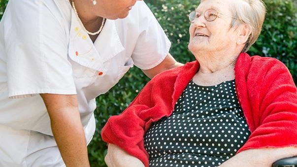 Nasce lo “Sportello Badanti, Colf e Babysitter” di Confesercenti Pisa: consulenza e orientamento sulle modalità di assistenza domiciliare. Basta contattare la sede di via Meucci a Ospedaletto allo 050/0988642 Nasce lo “Sportello Badanti, Colf e Babysitter” di Confesercenti Pisa: consulenza e orientamento sulle modalità di assistenza domiciliare. Basta contattare la sede di via Meucci a Ospedaletto allo 050/0988642