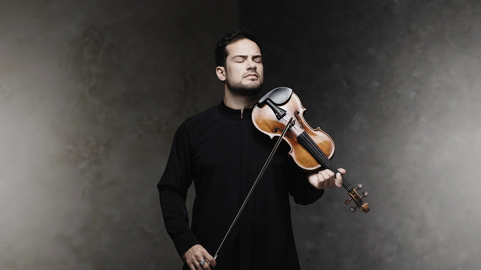 Il violinista belga di origini russo-ucraine Marc Bouchkov