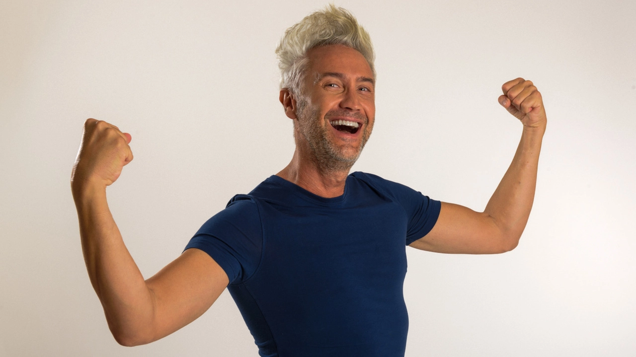 Vincenzo Schettini, venerdì 10 gennaio sarà al Teatro Cartiere Carrara di Firenze con il suo one man show ispirato al libro ’La fisica che ci piace’ Vincenzo Schettini, venerdì 10 gennaio sarà al Teatro Cartiere Carrara di Firenze con il suo one man show ispirato al libro ’La fisica che ci piace’