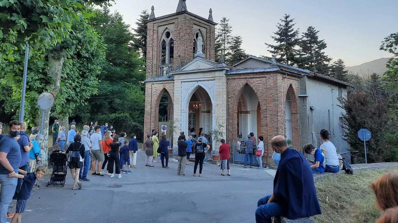 Santuario della Madonnina il località Cimalmargine (Pieve fosciana)