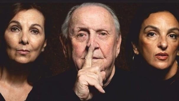 Da sinistra Letizia Pardi, Atos Giuntini e Benedetta Giuntini che ricopriranno rispettivamente il ruolo di Pierina, Gosto e Claudia nello spettacolo di Corevi Da sinistra Letizia Pardi, Atos Giuntini e Benedetta Giuntini che ricopriranno rispettivamente il ruolo di Pierina, Gosto e Claudia nello spettacolo di Corevi