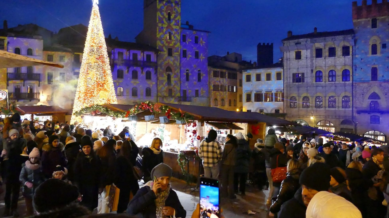 Un milione. e mezzo di presenze alla Città del Natale: record confermato Un milione. e mezzo di presenze alla Città del Natale: record confermato