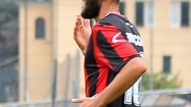 La Lucchese cerca la salvezza nel derby decisivo contro l'Arezzo