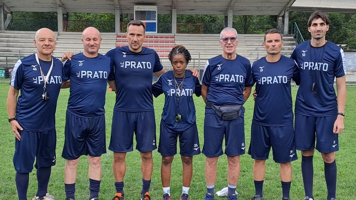 Lo staff dei Giovanissimi under 15 del Prato Lo staff dei Giovanissimi under 15 del Prato