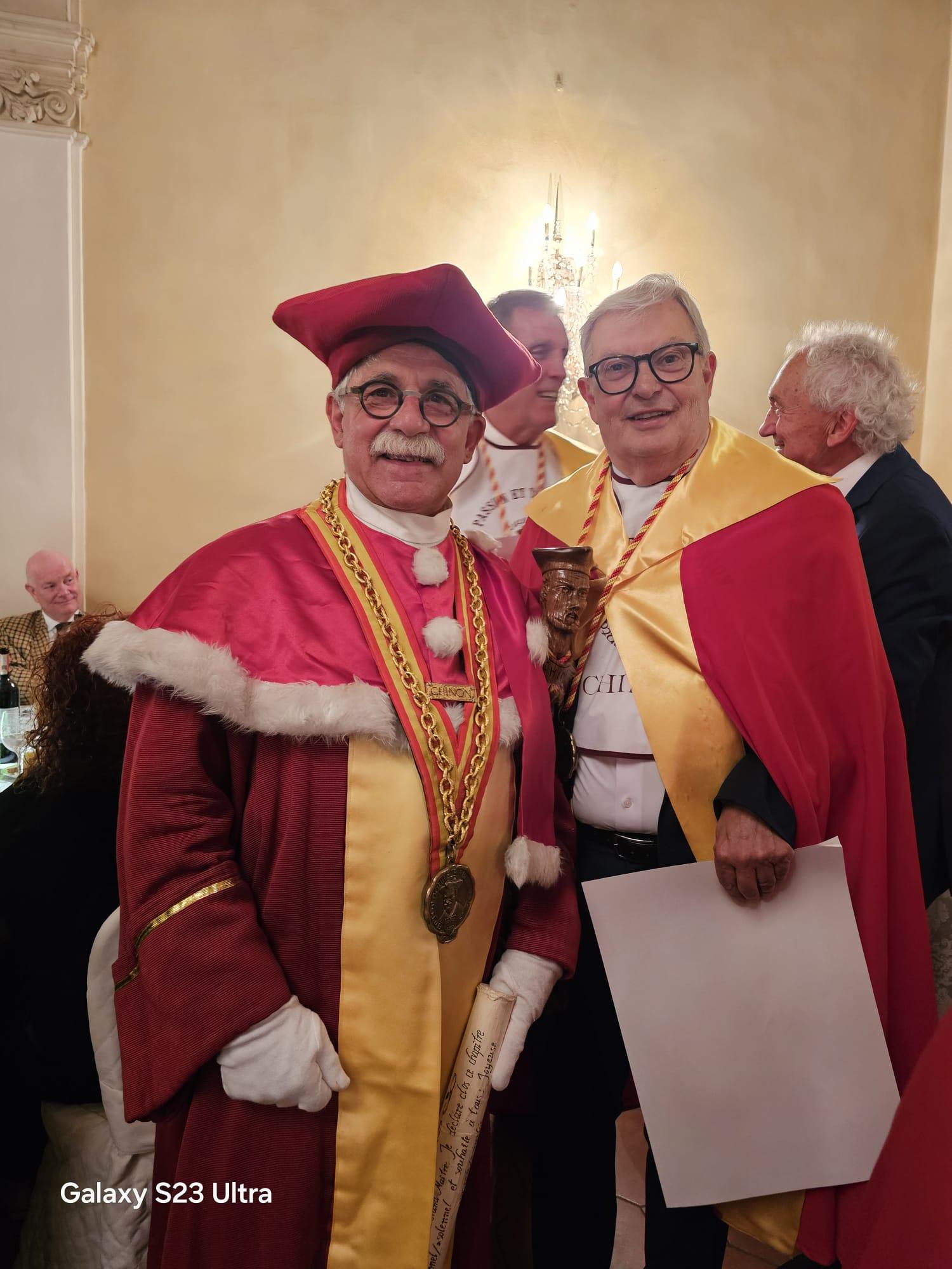 da chinon a firenze scambio culturale tra confraternite