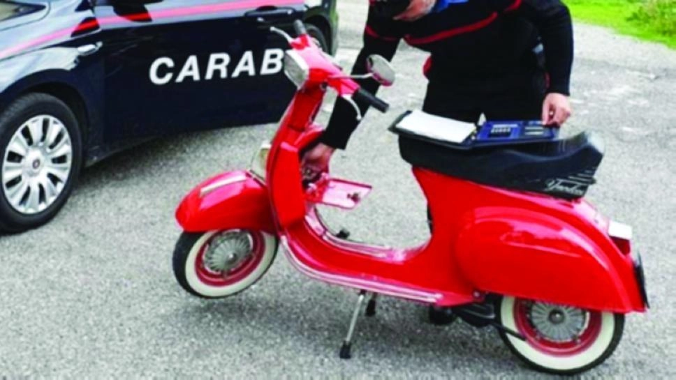 La Vespa è l’unico mezzo di trasporto della ragazza a cui era stata rubata