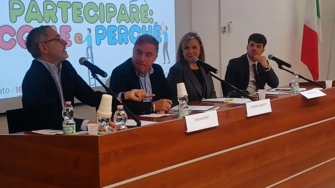 Partecipazione, il forum Giovani si insedia con 37 membri di età inferiore a 35 anni. L’assessore Filippo Giomini: «Un numero che dimostra interesse» Partecipazione, il forum Giovani si insedia con 37 membri di età inferiore a 35 anni. L’assessore Filippo Giomini: «Un numero che dimostra interesse»