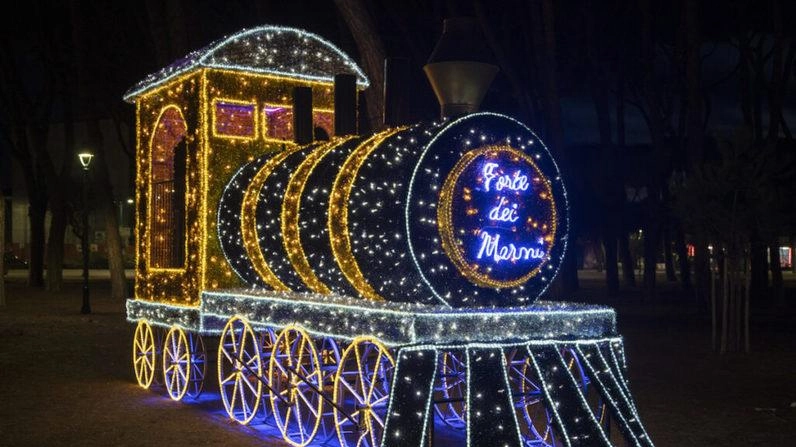 Cambiano le modalità di gestione della luminaria: se ne occuperà il Comune Cambiano le modalità di gestione della luminaria: se ne occuperà il Comune