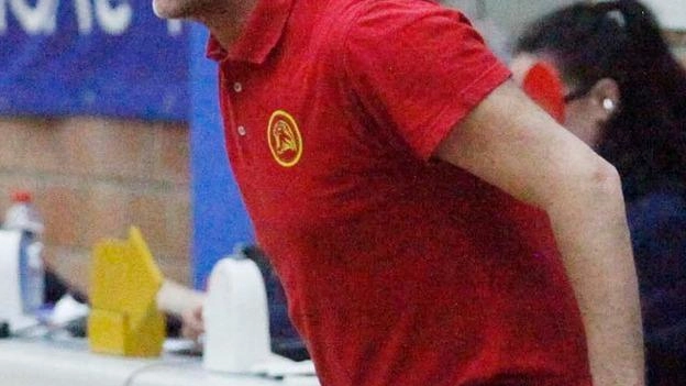 Dopo l’addio di Terrosi, Michele Belletti, coach del Costone, ha un nuovo primo assistente: si tratta di Filippo Franceschini (foto).... Dopo l’addio di Terrosi, Michele Belletti, coach del Costone, ha un nuovo primo assistente: si tratta di Filippo Franceschini (foto)....