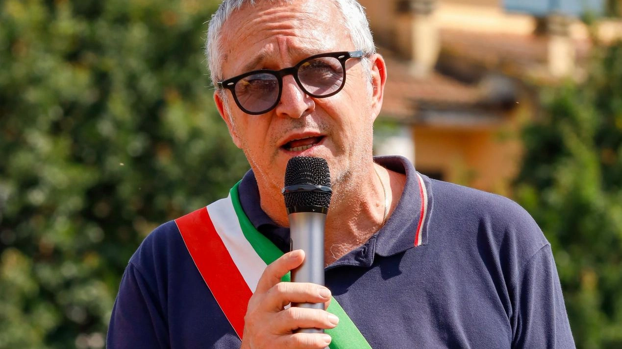 Il sindaco Alessandro Giunti Il sindaco Alessandro Giunti