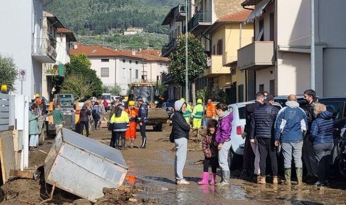 Bagnolo, torrente pieno di detriti. Pressing sulla Regione: "Ora lavori"