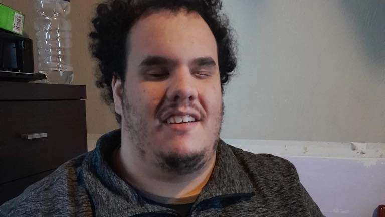 Gabriel Pappalardo, 23 anni,. non vedente, ha creato un software gratis per i ciechi Gabriel Pappalardo, 23 anni,. non vedente, ha creato un software gratis per i ciechi
