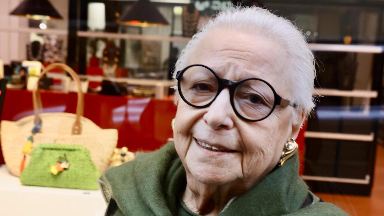 Angela Caputi nella sua boutique fiorentina. Il brand è conosciuto negli Stati Uniti, che rappresentano il primo mercato