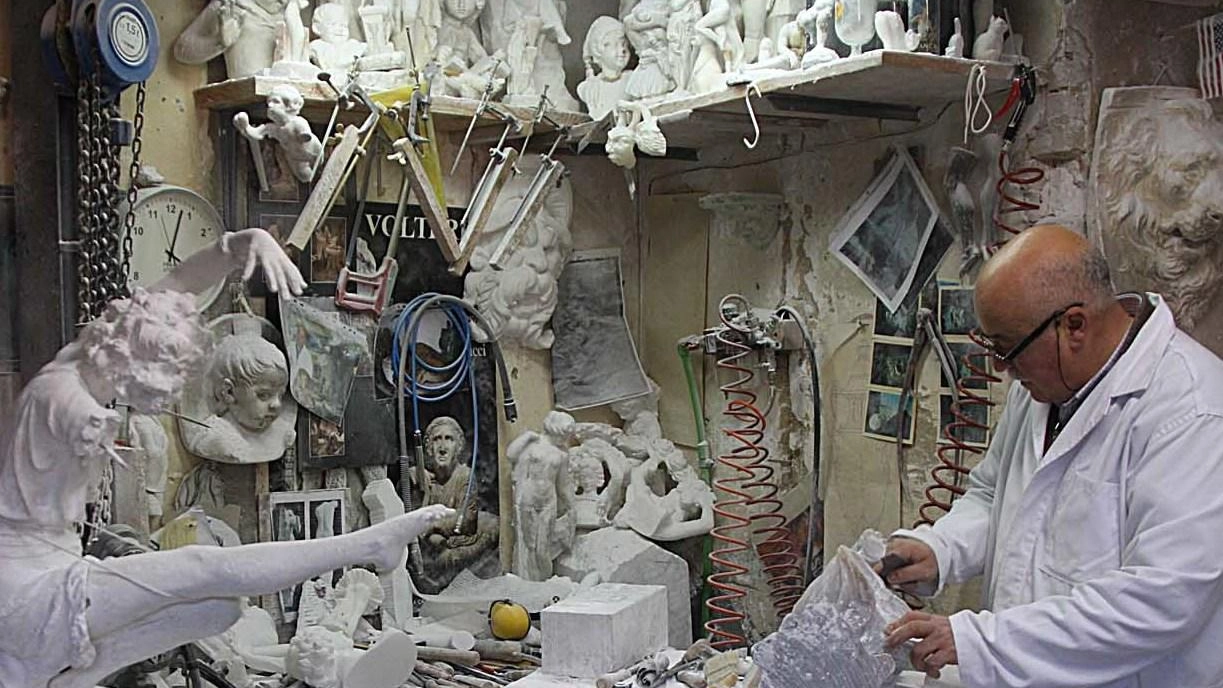 Weekend a Volterra alla scoperta dell'arte e dell'artigianato itinerante. Un'esperienza unica per scoprire tradizioni e maestria locale. Weekend a Volterra alla scoperta dell'arte e dell'artigianato itinerante. Un'esperienza unica per scoprire tradizioni e maestria locale.