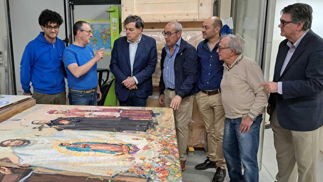 Grande mosaico per una chiesa. Nuovo "ponte" tra la città e gli Usa Grande mosaico per una chiesa. Nuovo "ponte" tra la città e gli Usa