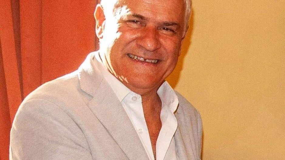 Il sindaco Marcello Pierucci ha emesso u. n’ordinanza per tutelare quiete, sicurezza e decoro nel centro storico Il sindaco Marcello Pierucci ha emesso u. n’ordinanza per tutelare quiete, sicurezza e decoro nel centro storico