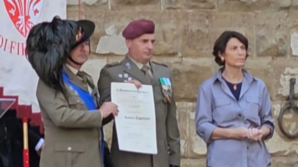 Il maresciallo Roberto Caporaso è stato nominato Cavaliere della Repubblica Il maresciallo Roberto Caporaso è stato nominato Cavaliere della Repubblica