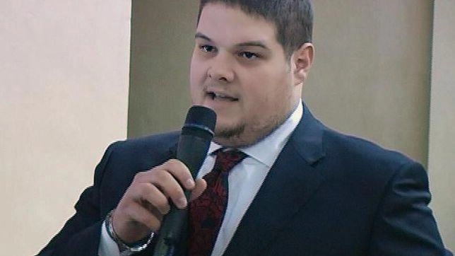 L’assessore al sociale del comune di Colle, Daniele Tozzi, conferma la futura realizzazione della stazione di posta L’assessore al sociale del comune di Colle, Daniele Tozzi, conferma la futura realizzazione della stazione di posta
