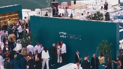 Il pubblico selezionato e gli ospiti che hanno partecipato alla presentazione dell’ultimo gioiello di casa Ferrari Il pubblico selezionato e gli ospiti che hanno partecipato alla presentazione dell’ultimo gioiello di casa Ferrari