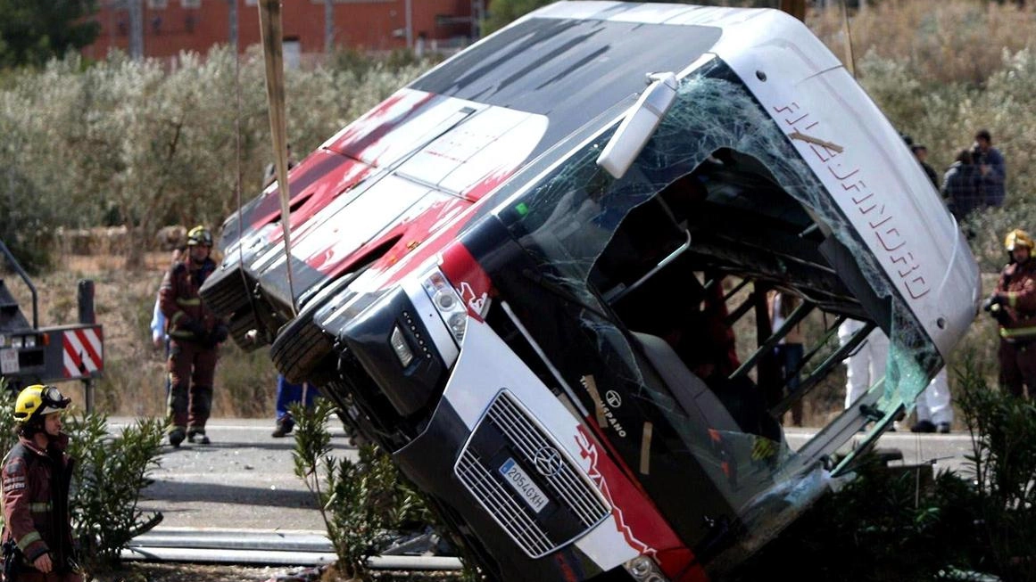 L’autobus dove hanno perso la vita con Valentina altre 13 vittime L’autobus dove hanno perso la vita con Valentina altre 13 vittime