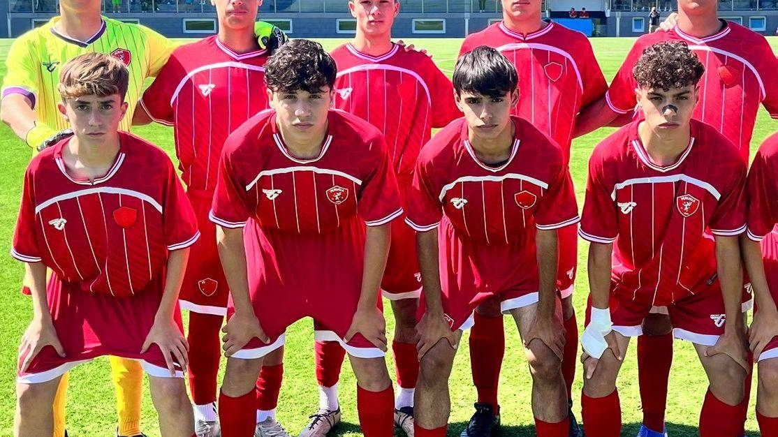Tromboni nel recupero regala all’Under 15 biancorossa la vittoria per 3-2 contro il Pescara, nella gara di andata dei quarti di finale
