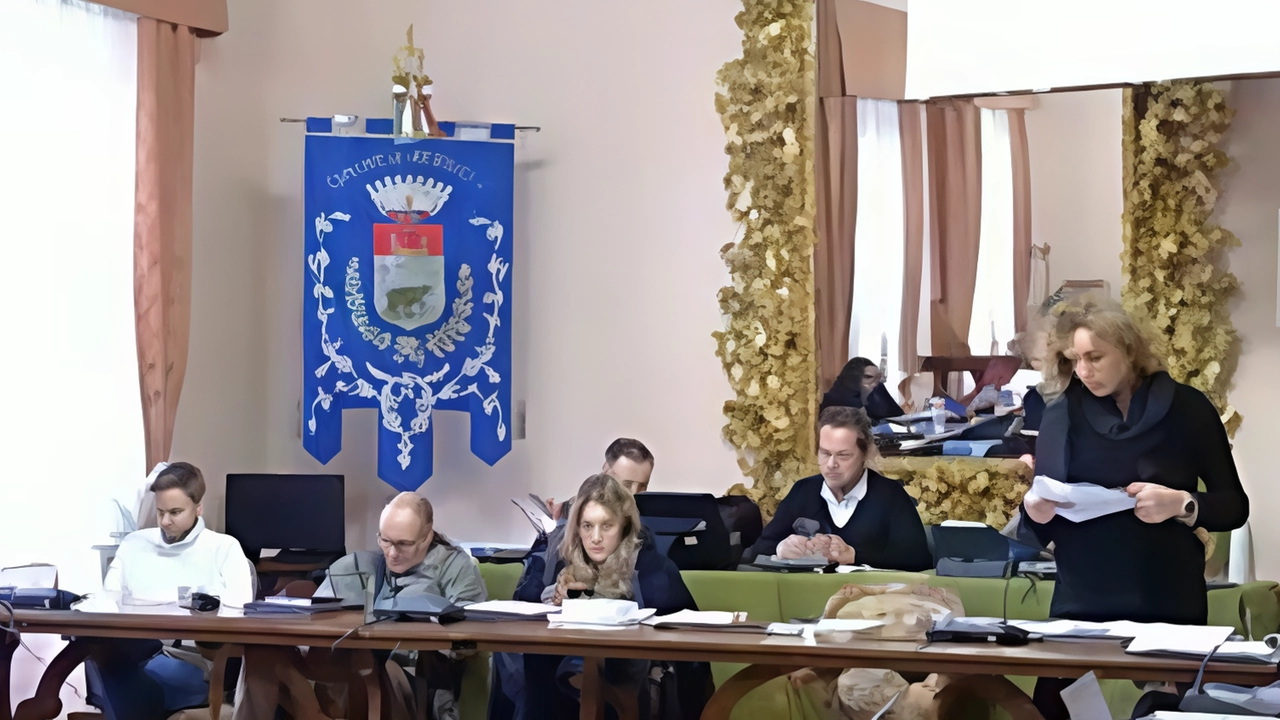 La seduta del consiglio comunale di Reggello per l’approvazione del bilancio progettuale triennale di quest’anno La seduta del consiglio comunale di Reggello per l’approvazione del bilancio progettuale triennale di quest’anno