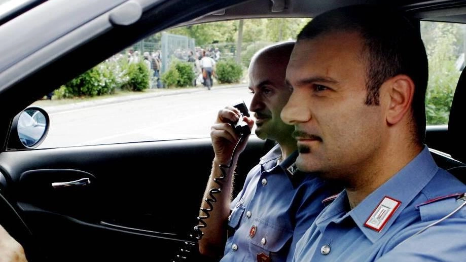 La Corte di appello ha ribaltato la condanna a 12 anni inflitta nel processo di primo grado. La vittima della violenza è riuscita a salvarsi inventando di aspettare un figlio dal suo aguzzino . La Corte di appello ha ribaltato la condanna a 12 anni inflitta nel processo di primo grado. La vittima della violenza è riuscita a salvarsi inventando di aspettare un figlio dal suo aguzzino .