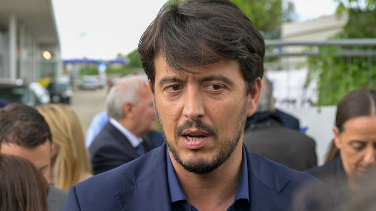 L'assessore Andrea Giorgio L'assessore Andrea Giorgio