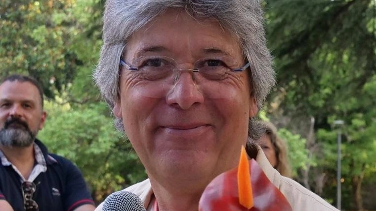 "Nell’aia di Massa Picta-Galline, galli, tortore, piccioni, anatre, tacchini e asini" è il titolo del primo appuntamento in programma oggi,... "Nell’aia di Massa Picta-Galline, galli, tortore, piccioni, anatre, tacchini e asini" è il titolo del primo appuntamento in programma oggi,...