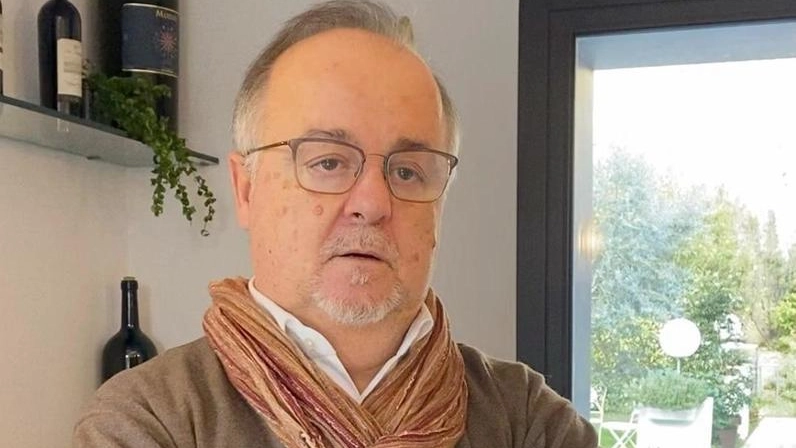 Domani mattina in Camera di Commercio si tiene l’assemblea annuale dell’associazione di categoria. Il presidente: "Troppi bandoni abbassati e poche nuove imprese". L’importanza della formazione. Domani mattina in Camera di Commercio si tiene l’assemblea annuale dell’associazione di categoria. Il presidente: "Troppi bandoni abbassati e poche nuove imprese". L’importanza della formazione.