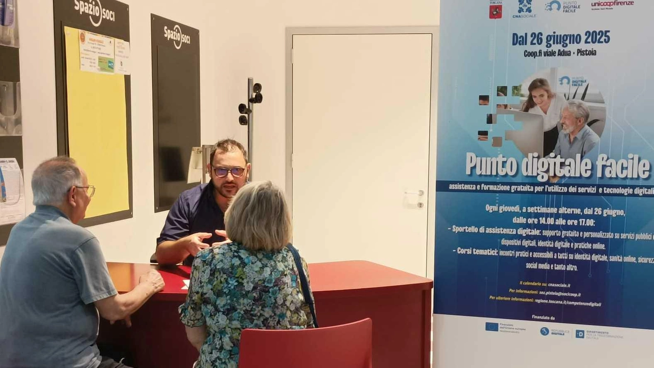L’obiettivo del progetto è quello di accrescere le competenze digitali L’obiettivo del progetto è quello di accrescere le competenze digitali
