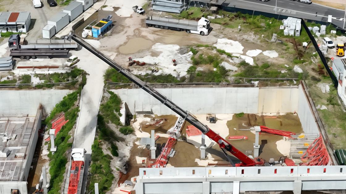 Svolta via Mariti, si smontano le gru: "Pronto il piano di messa in sicurezza" Svolta via Mariti, si smontano le gru: "Pronto il piano di messa in sicurezza"