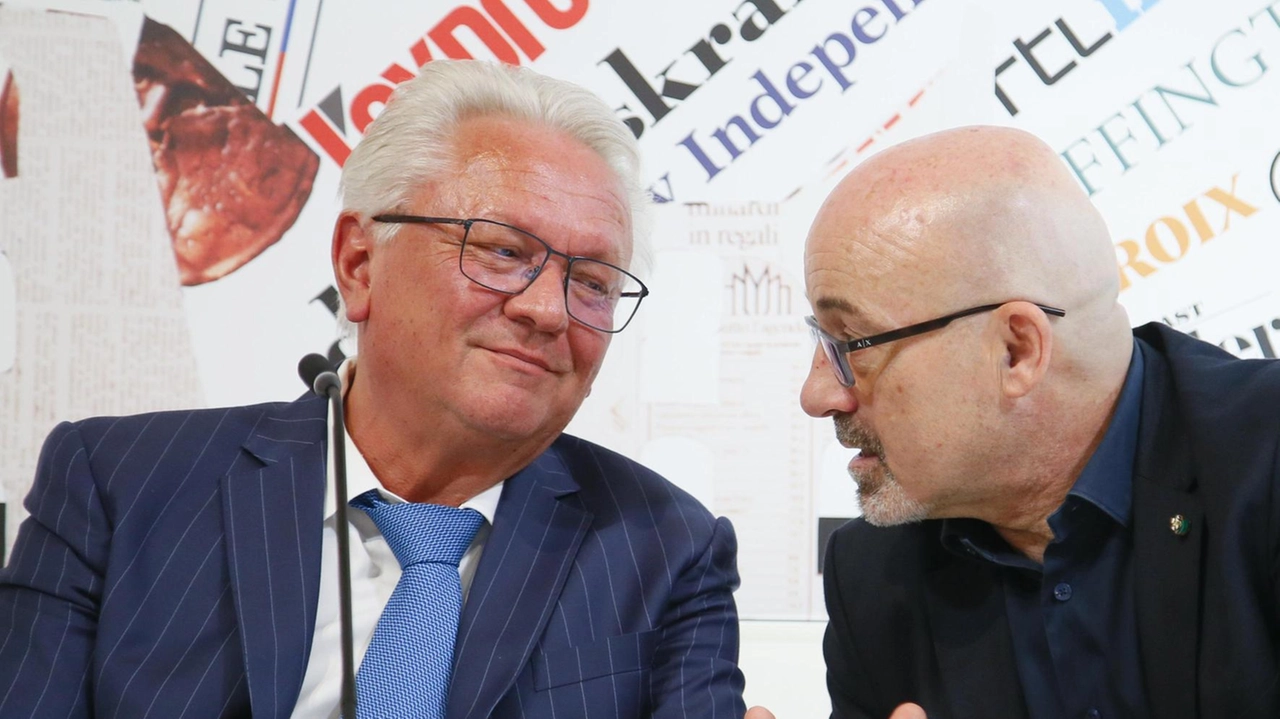 Il Ceo Armin Papperger e Roberto Cingolani amministratore di Leonardo Il Ceo Armin Papperger e Roberto Cingolani amministratore di Leonardo