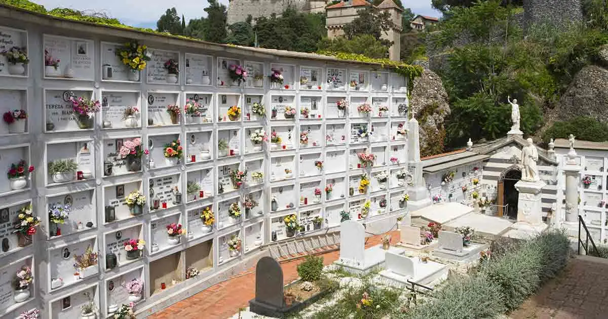 San Giovanni. Pubblicato il bando per la preassegnazione di loculi nel cimitero comunale