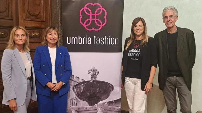 Umbria Fashion a Perugia: due giorni dedicati a moda, arte e solidarietà con talk, premiazioni e sfilate. Obiettivo: valorizzare i talenti emergenti nel settore. Umbria Fashion a Perugia: due giorni dedicati a moda, arte e solidarietà con talk, premiazioni e sfilate. Obiettivo: valorizzare i talenti emergenti nel settore.