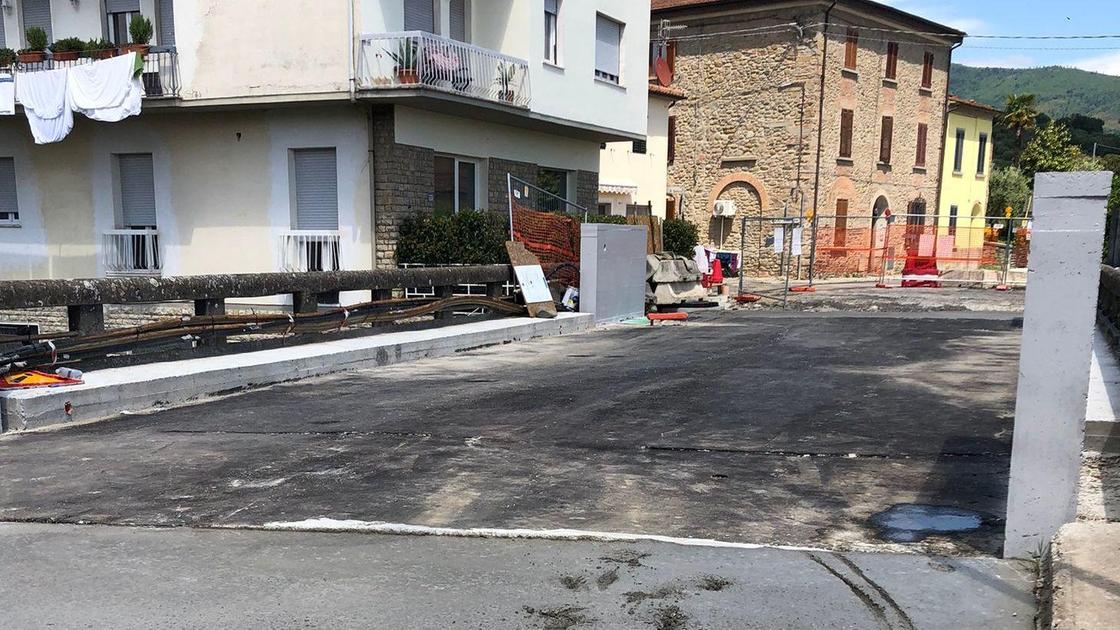 La luce in fondo al... ponte. Pontenuovo, lavori ripartiti La luce in fondo al... ponte. Pontenuovo, lavori ripartiti