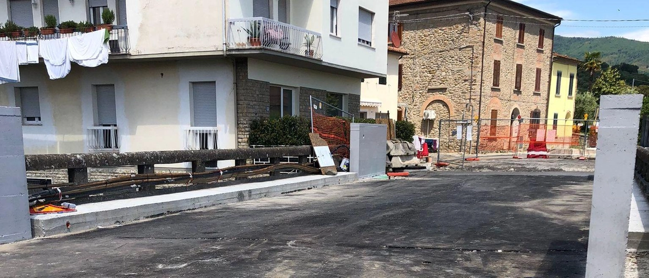 La luce in fondo al... ponte. Pontenuovo, lavori ripartiti