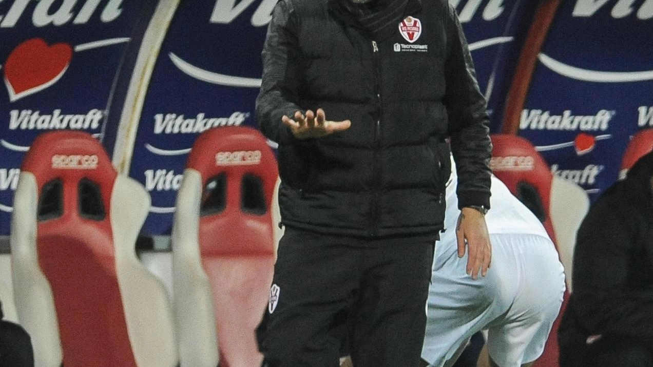 Pescara e Vis Pesaro si qualificano per la fase nazionale dei playoff di Serie C, eliminando Pianese e Arezzo.