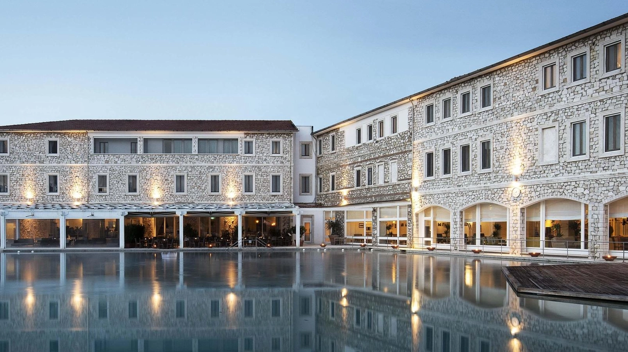 Il metodo e l’heritage di Terme di Saturnia arrivano fino a Milano. Il progetto è stato illustrato ieri da Terme&Spa... Il metodo e l’heritage di Terme di Saturnia arrivano fino a Milano. Il progetto è stato illustrato ieri da Terme&Spa...