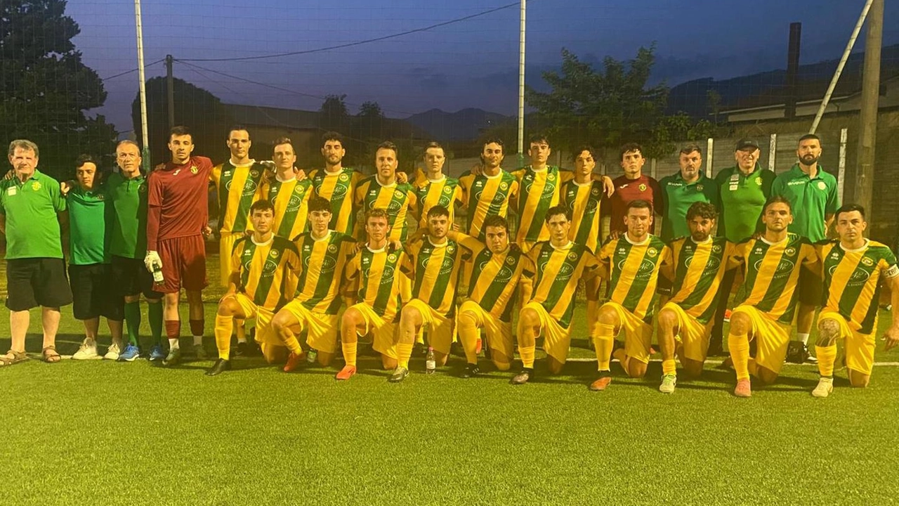 La Renella approda alle semifinali nel “Torneo delle Frazioni” di Montignoso La Renella approda alle semifinali nel “Torneo delle Frazioni” di Montignoso