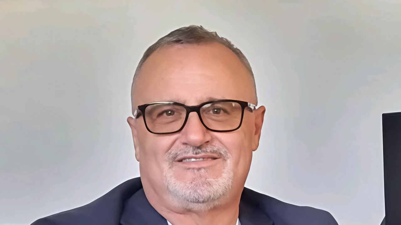 Il direttore generale della Asl 1, Nicola Nardella, ha ritirato l’atto in autotutela e ha prolungato l’incarico dei quattro direttori Il direttore generale della Asl 1, Nicola Nardella, ha ritirato l’atto in autotutela e ha prolungato l’incarico dei quattro direttori