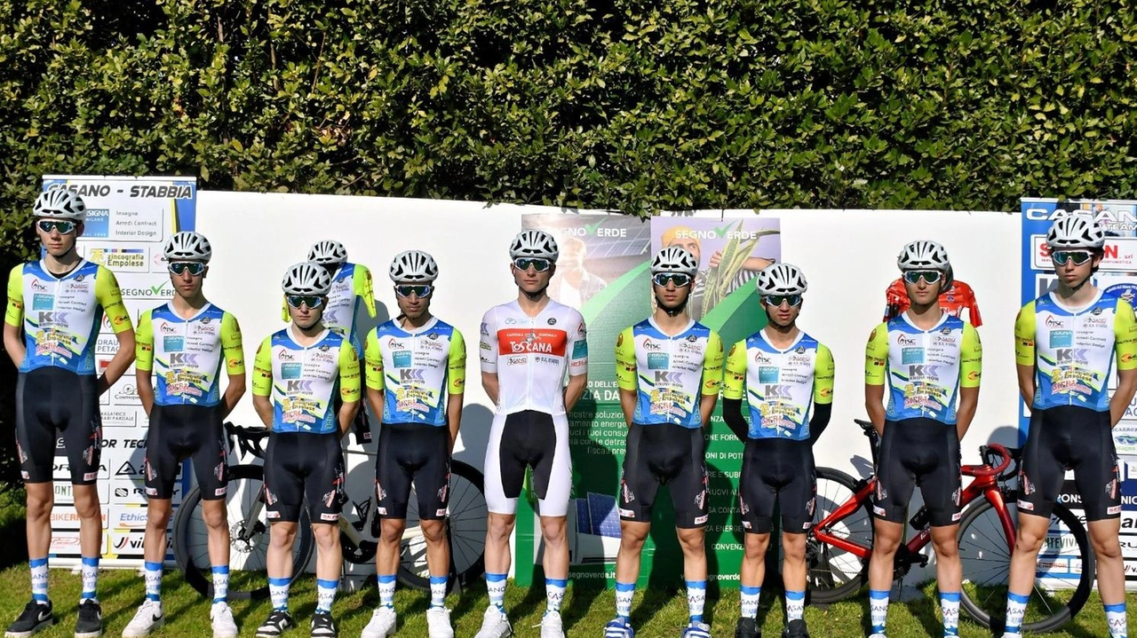 I nove juniores della squadra. Casano-Stabbia nata dalla fusione dei due team I nove juniores della squadra. Casano-Stabbia nata dalla fusione dei due team