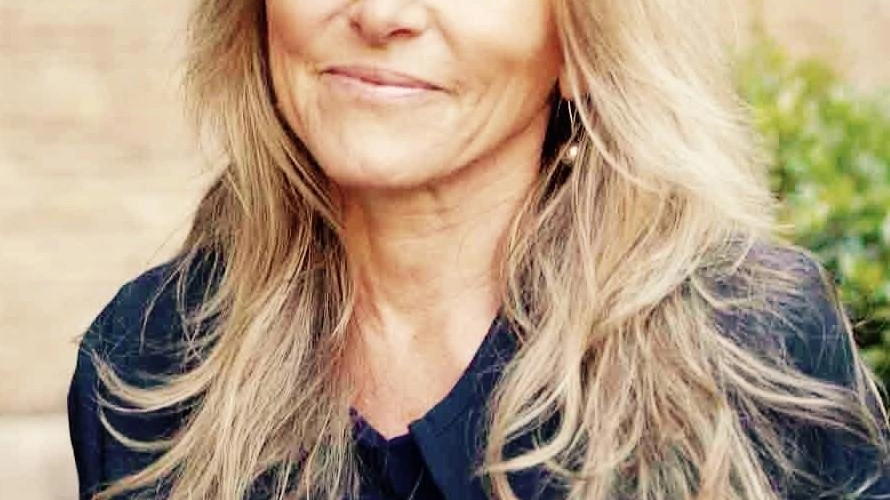 La docente Chiara Giaccardi accompagnerà nel percorso invisibile che avvolge il mondo degli algoritmi La docente Chiara Giaccardi accompagnerà nel percorso invisibile che avvolge il mondo degli algoritmi