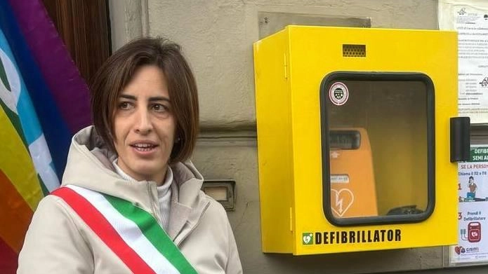 L’inaugurazione del nuovo strumento salvavita, donato da Anteas al Comune di Altopascio L’inaugurazione del nuovo strumento salvavita, donato da Anteas al Comune di Altopascio