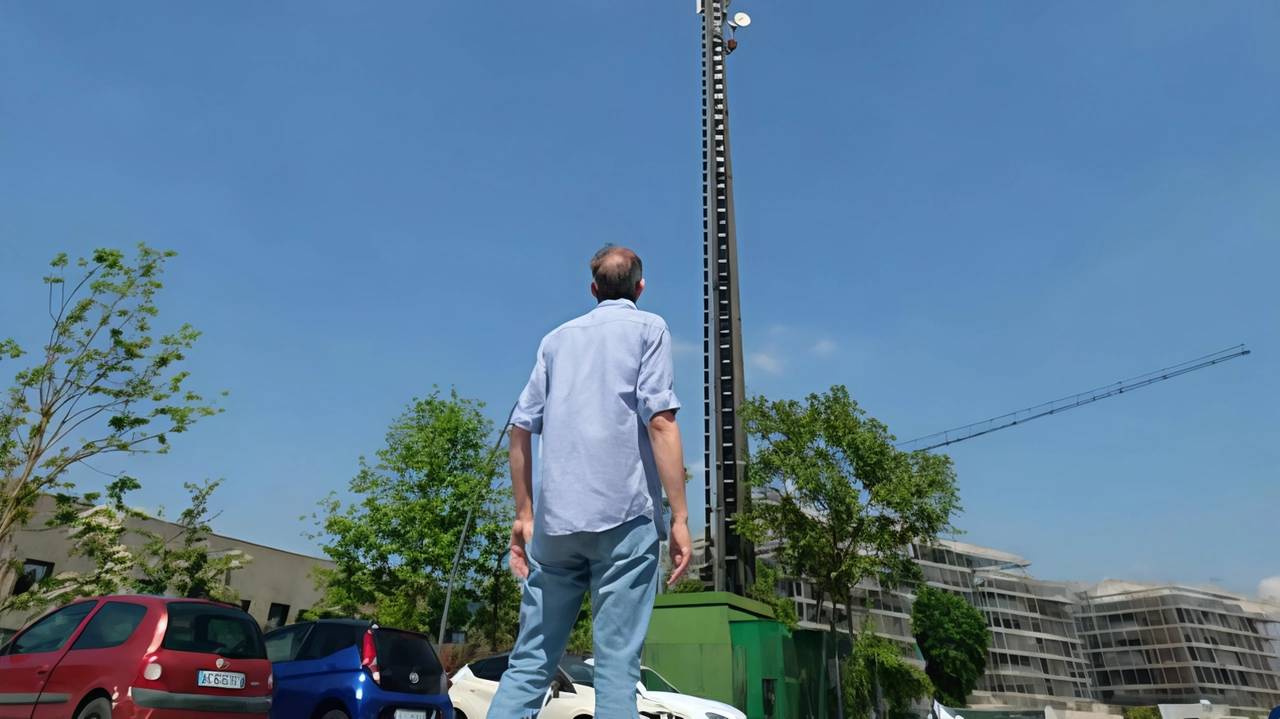 Contro l’installazione dell’antenna 5G era stata fatta una raccolta firme Contro l’installazione dell’antenna 5G era stata fatta una raccolta firme
