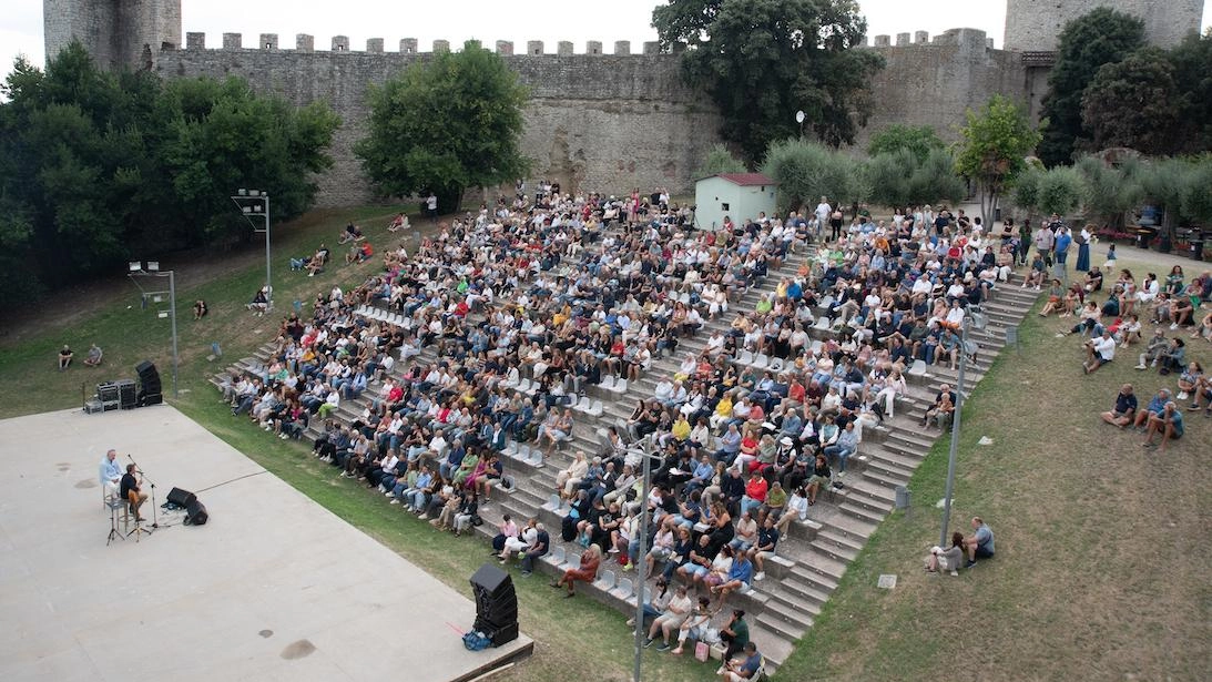 Stasera a Montegabbione le note si intrecciano con la storia e la natura