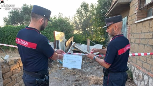 Blitz dei carabinieri forestali Blitz dei carabinieri forestali