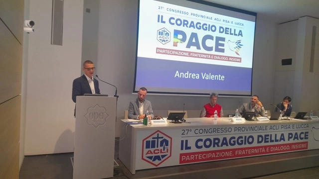 Il presidente uscente dell'Acli durante il congresso Il presidente uscente dell'Acli durante il congresso